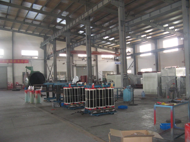 丹东变压器厂家车间