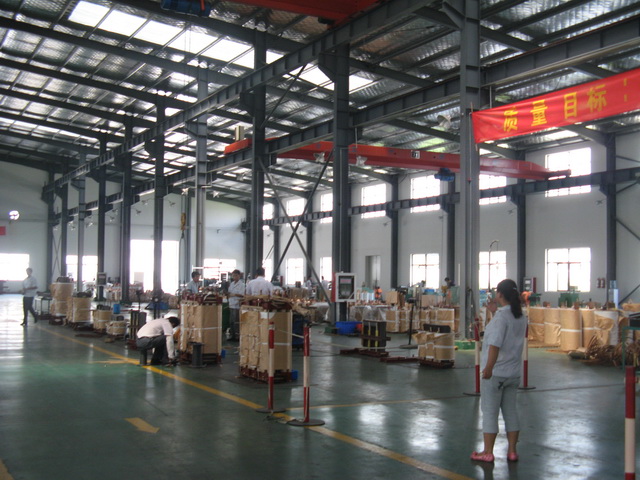 丹东变压器厂家车间
